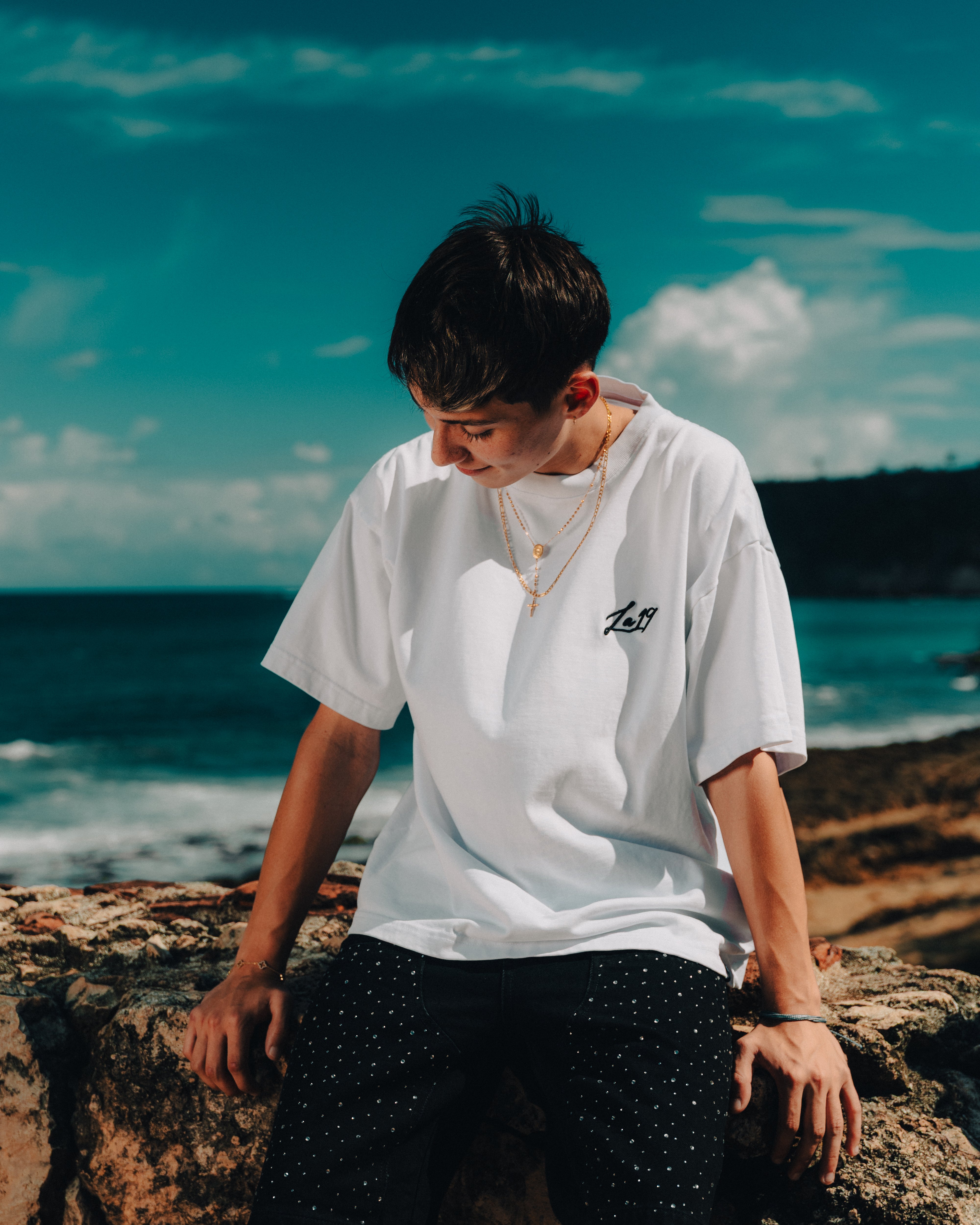 Oversized Vortex T shirt “white” – La 19